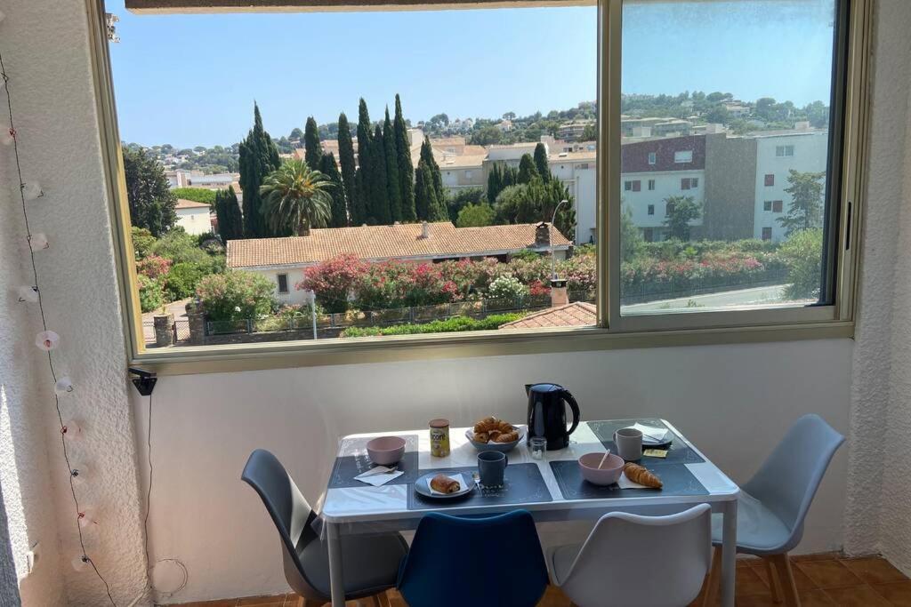 T2- 2Adultes/2Enfants Centre-Ville, Proche Plages Cavalaire-sur-Mer Exteriör bild